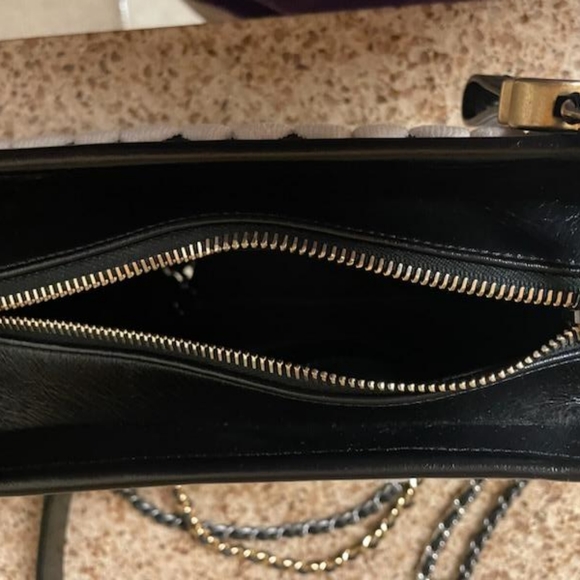 Chanel Gabrielle small - Picture 2 of 4